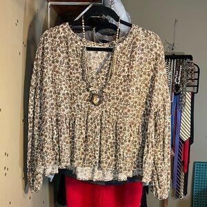 PRARIE STYLE FLOWY FLORAL LONG SLEEVE TOP WOOD BUTTONS PROMESA SZ M